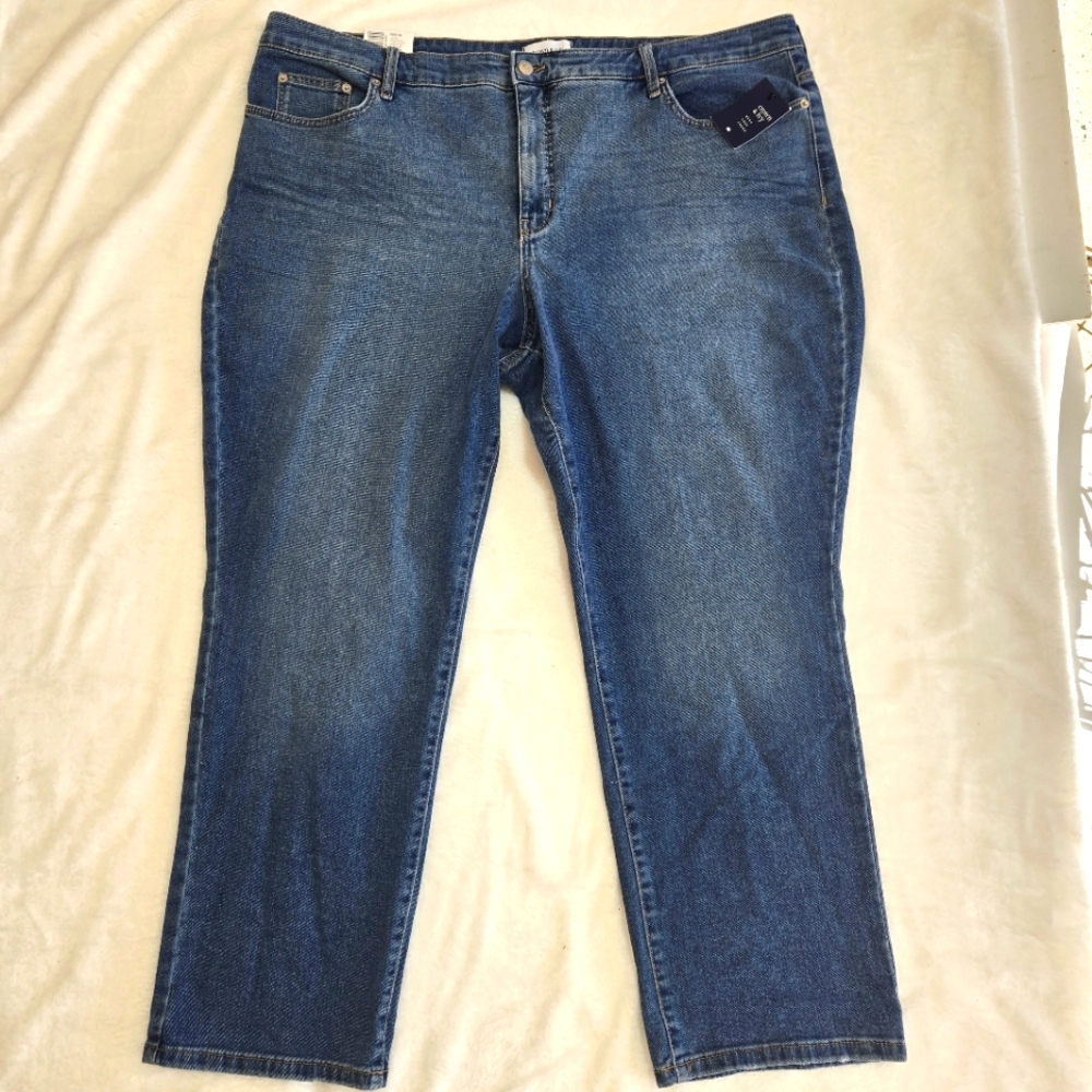Crown & Ivy Womens Denim Blue Jeans Sz 22 WR High Rise Waist Straight Leg NWT
